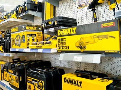 Linzmeier Baustofffe - Werkzeuge & Geräte